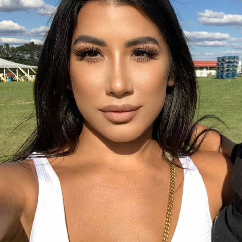 Meet your Posher, Sofia